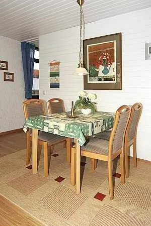 Ferienhaeuser Taddigshoern * Bensersiel